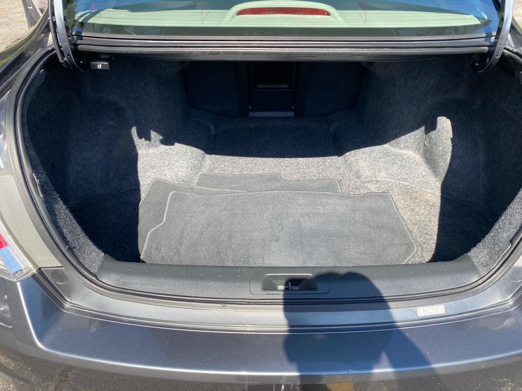 2012 Honda Accord Image 11