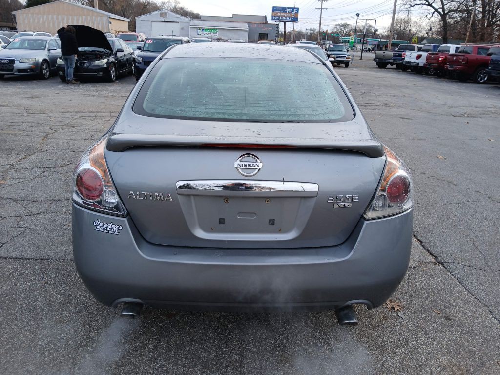 2009 Nissan Altima Image 2