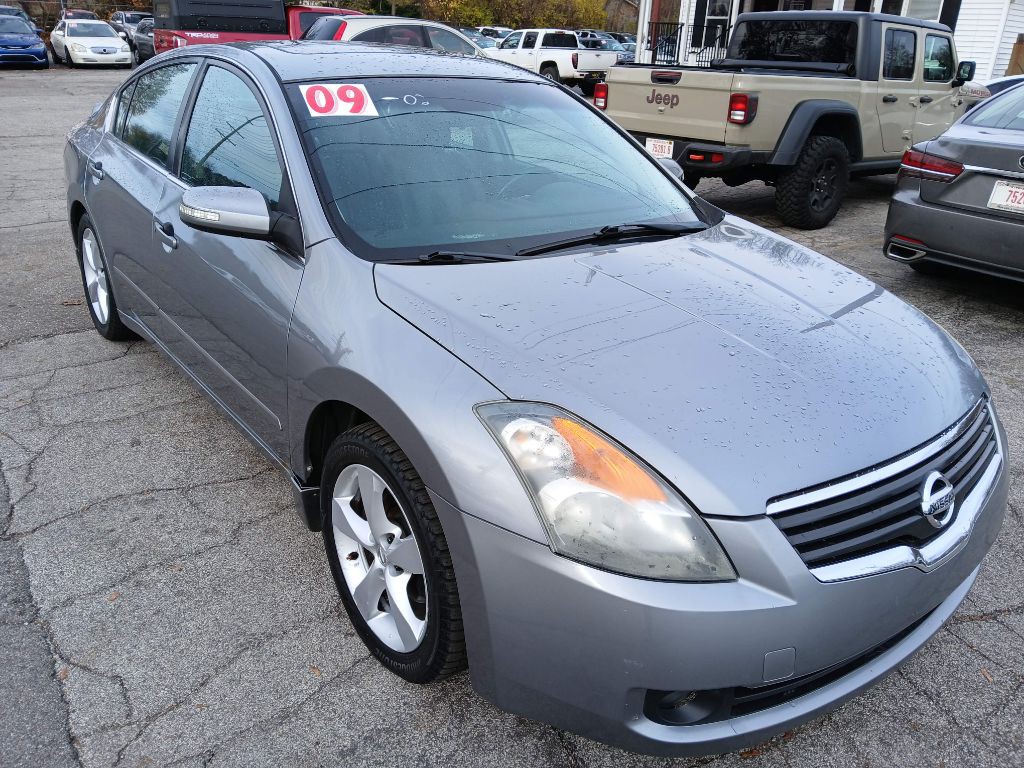 2009 Nissan Altima Image 3