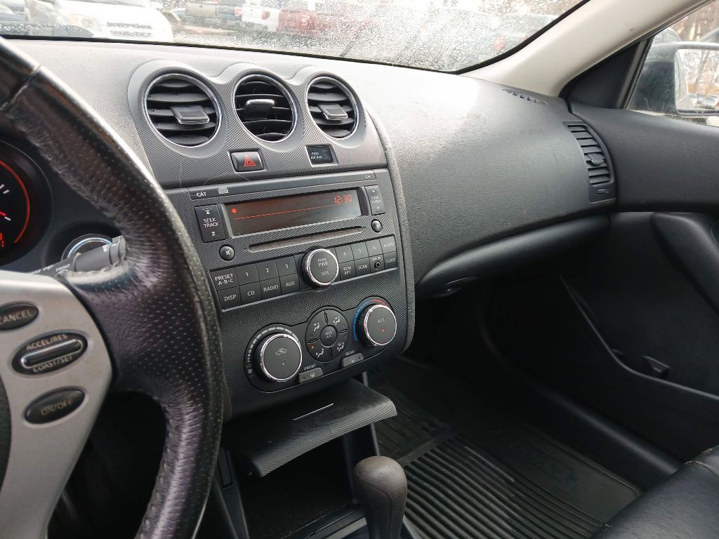 2009 Nissan Altima Image 13