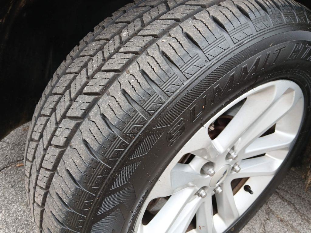 2015 Ford Explorer Image 12