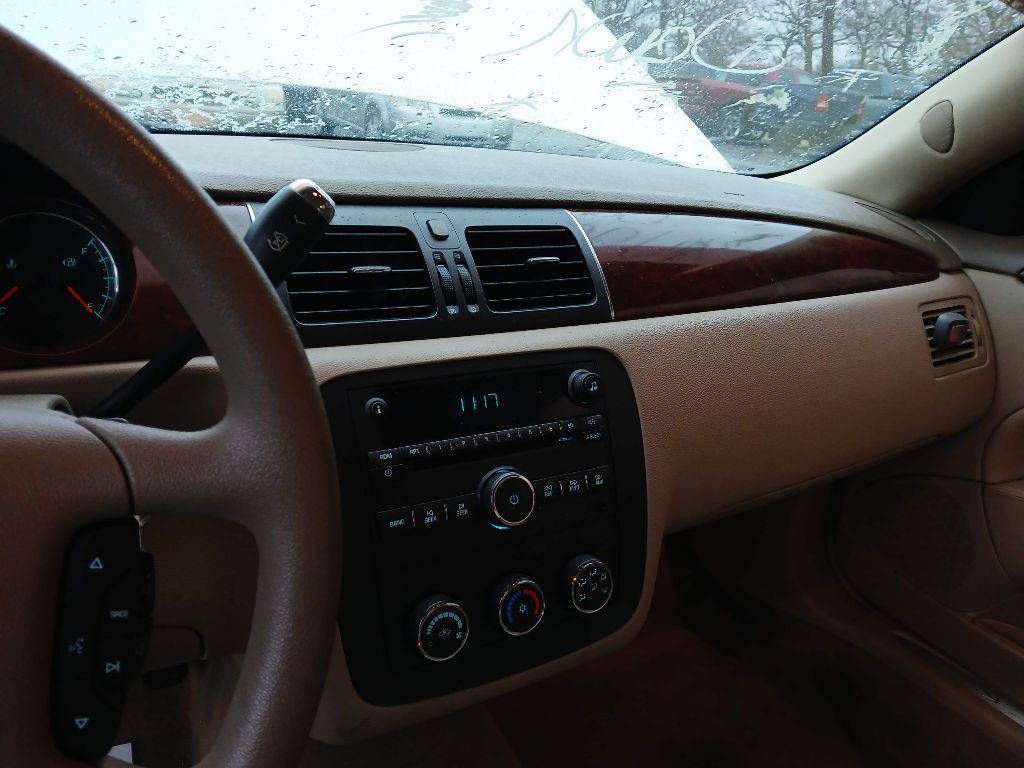 2006 Buick Lucerne Image 8