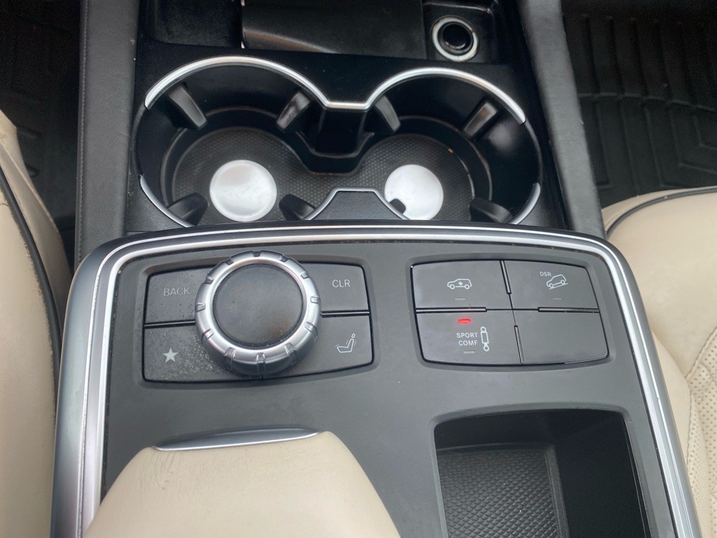 2013 Mercedes-Benz GL-Class Image 16