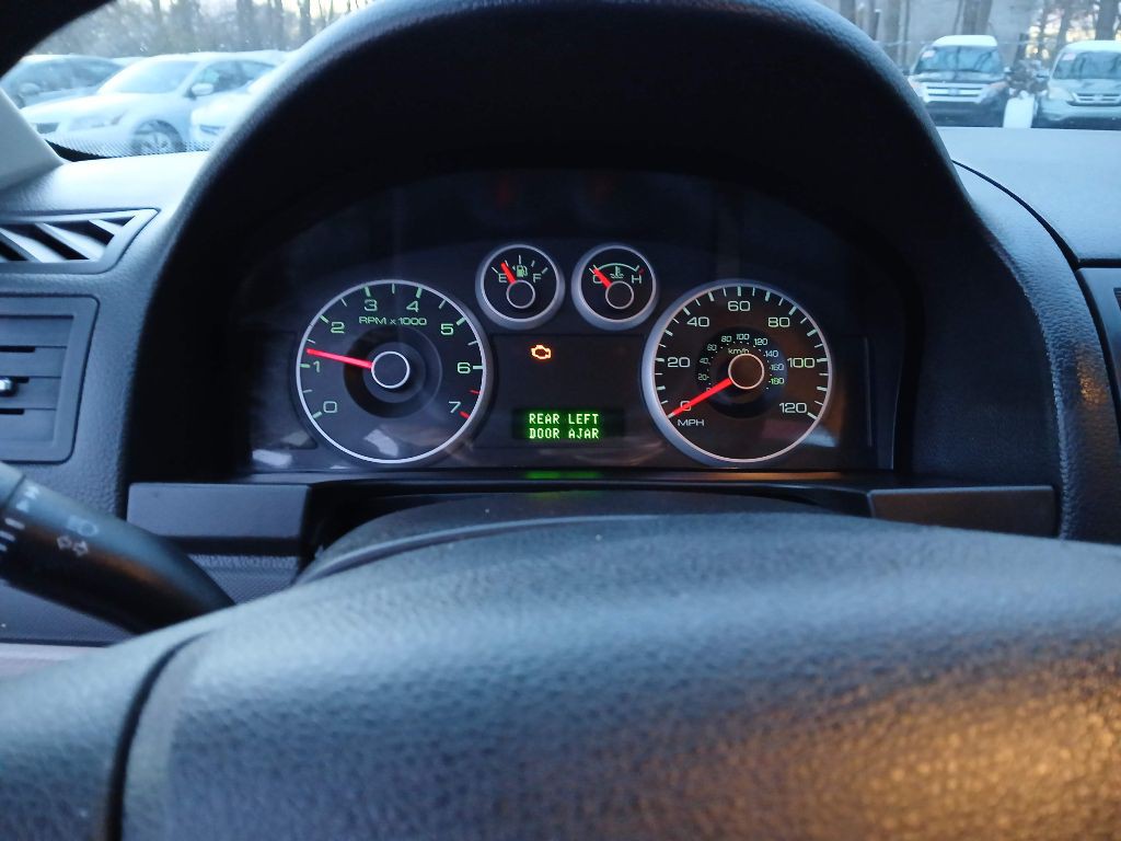 2007 Ford Fusion Image 10