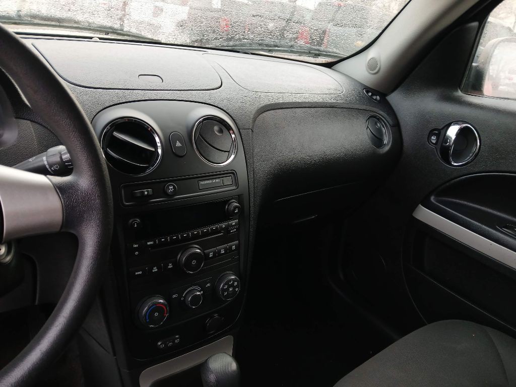 2009 Chevrolet HHR Image 12