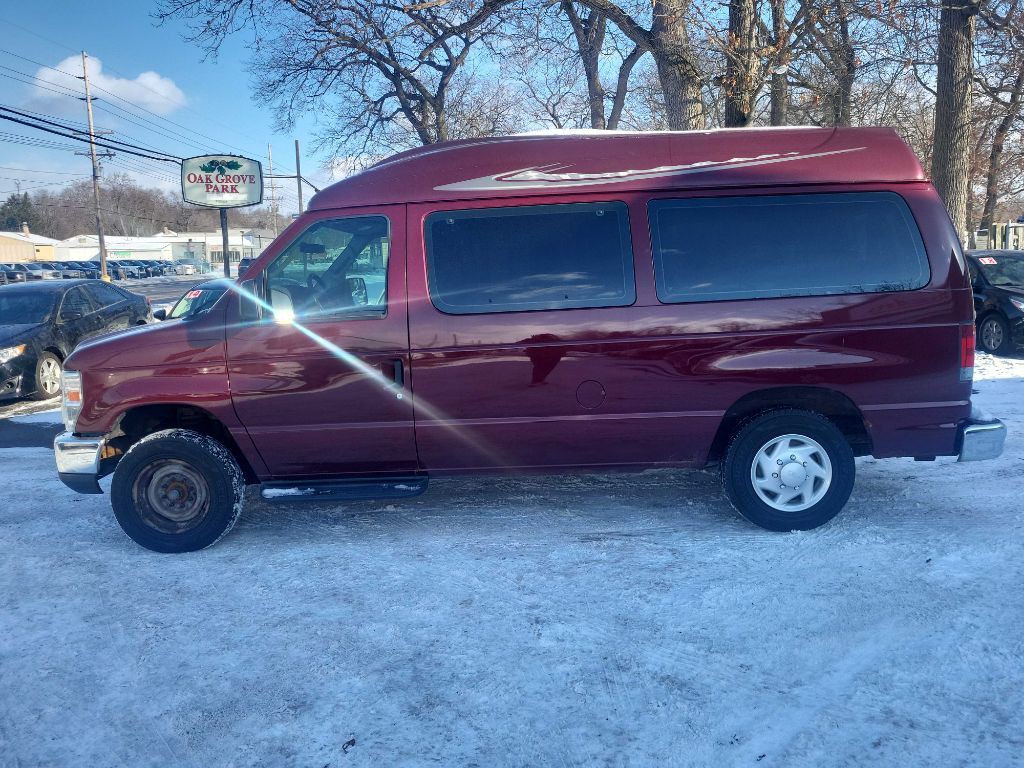 2008 Ford Econoline Image 4