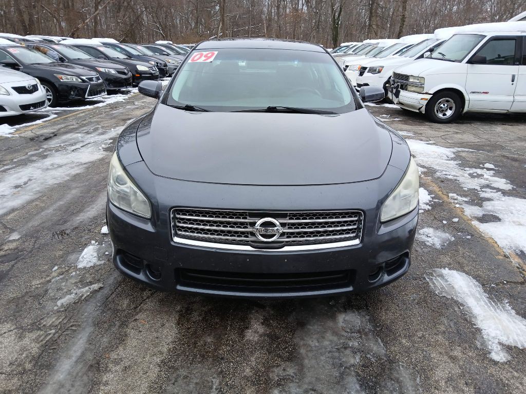 2009 Nissan Maxima Image 2
