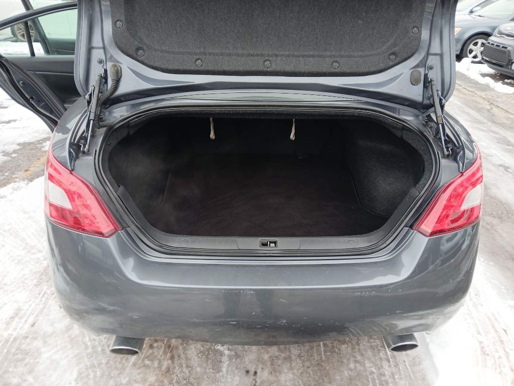 2009 Nissan Maxima Image 12