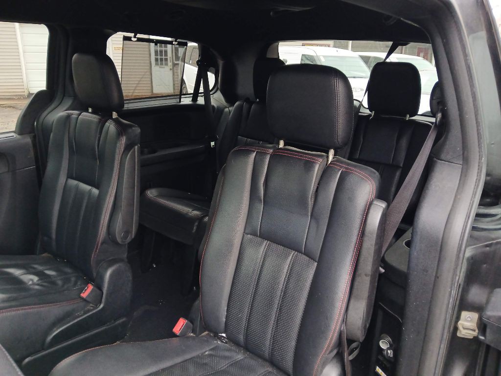 2017 Dodge Grand Caravan Image 10