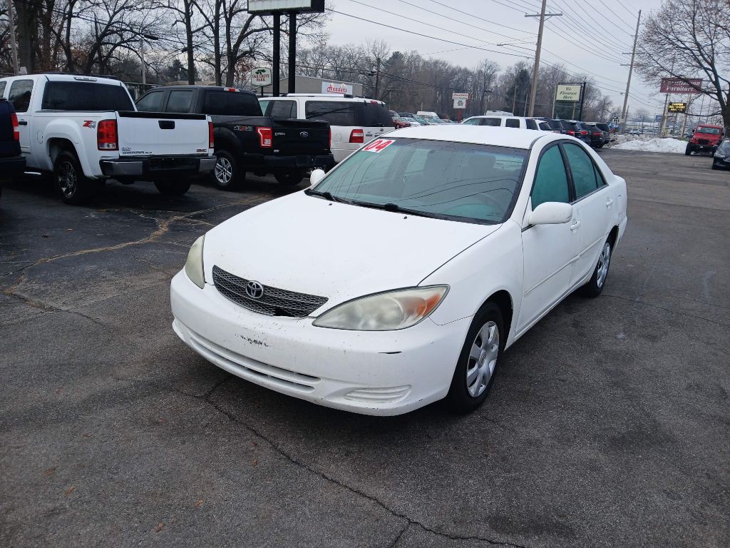 2004 Toyota Camry Image 1