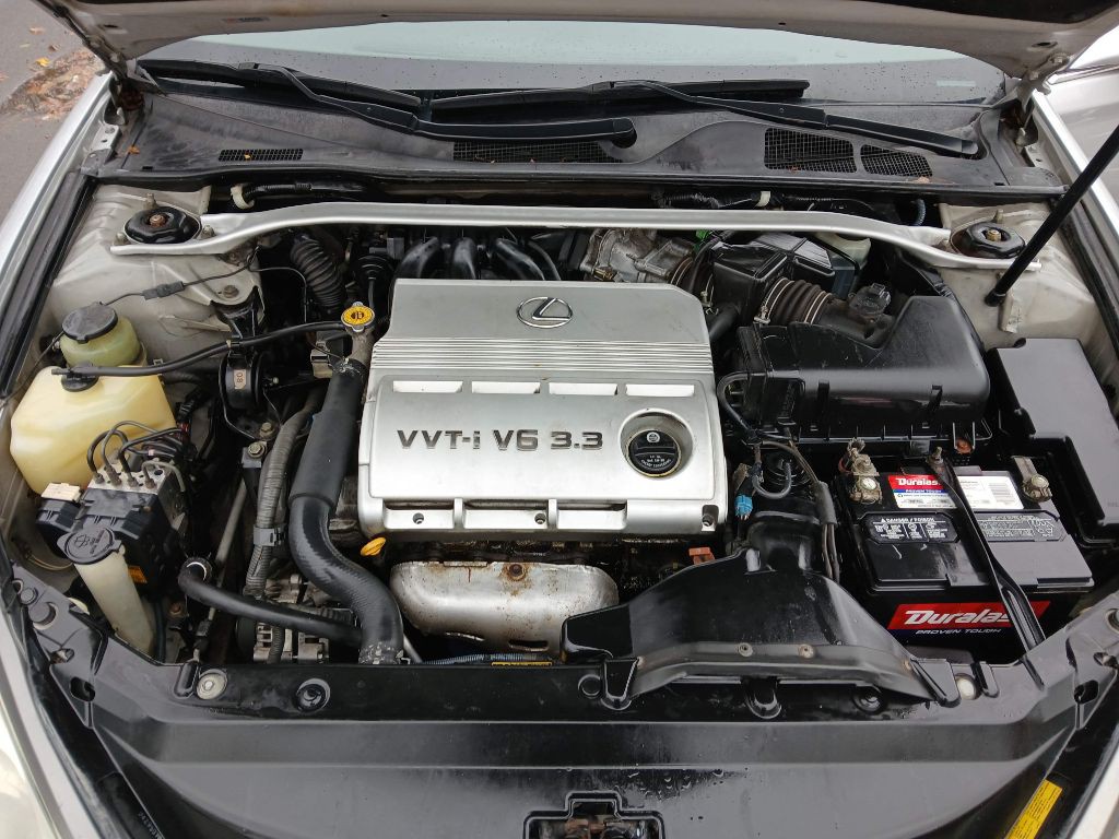 2005 Lexus ES Image 11