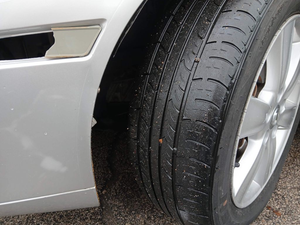 2005 Lexus ES Image 13