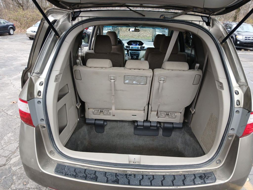 2012 Honda Odyssey Image 14