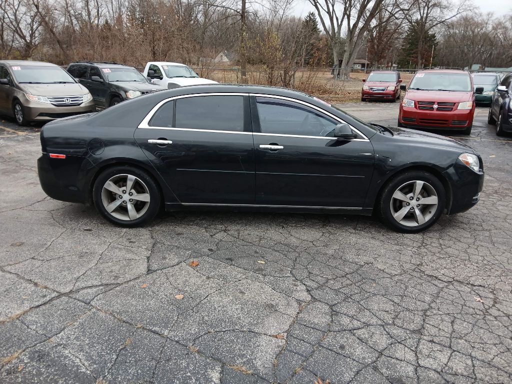2012 Chevrolet Malibu Image 3
