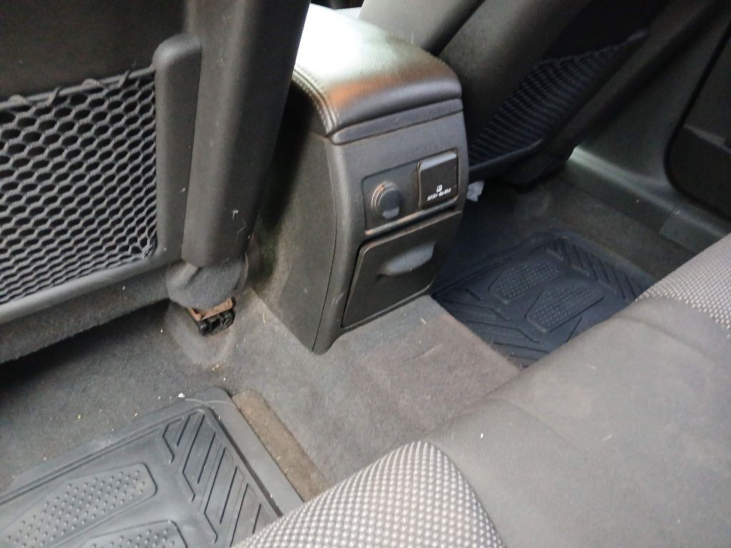 2012 Chevrolet Malibu Image 11