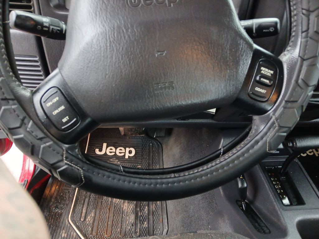 2001 Jeep Wrangler Image 10