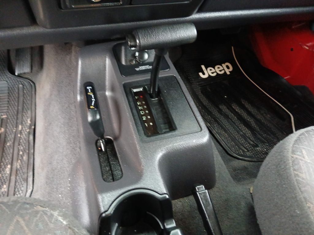 2001 Jeep Wrangler Image 13