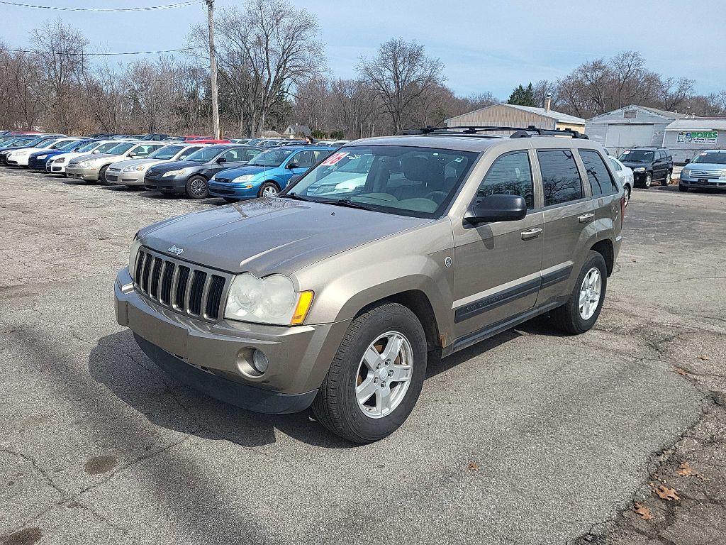 2006 Jeep Grand Cherokee Image 2