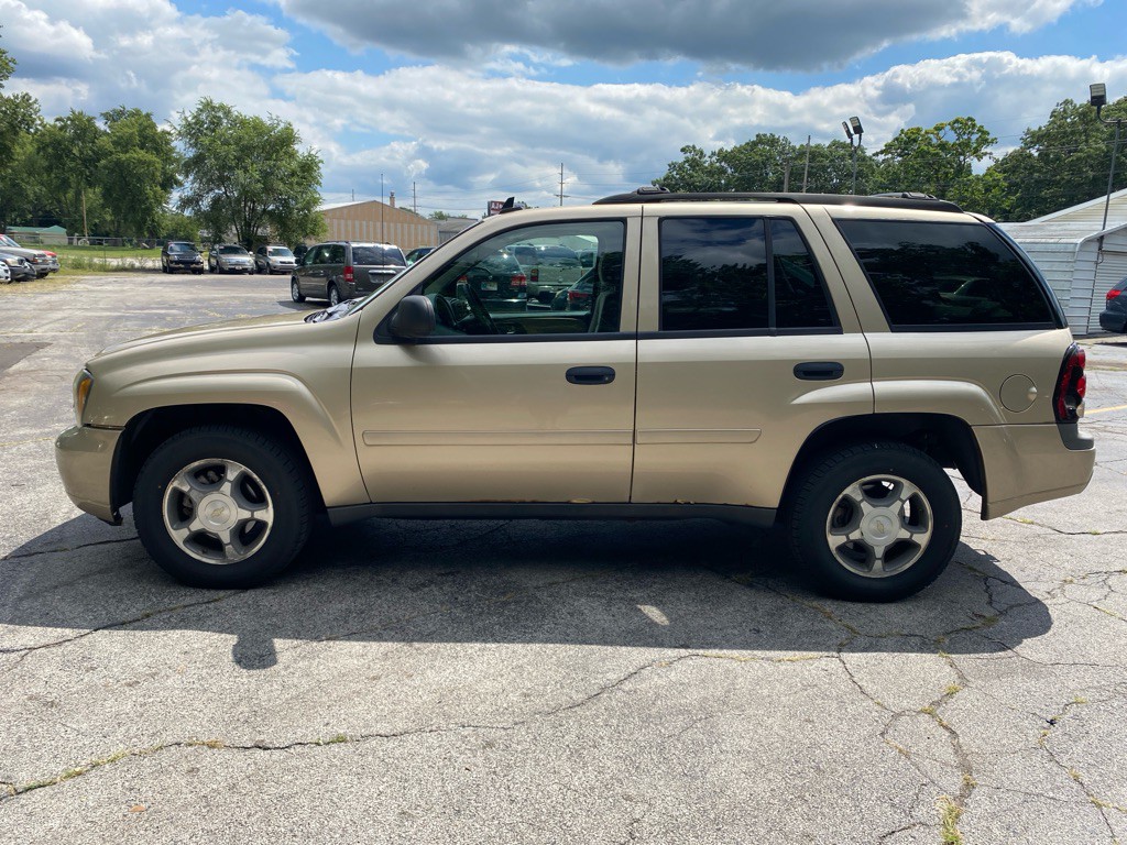 2007 Chevrolet Trailblazer Image 2