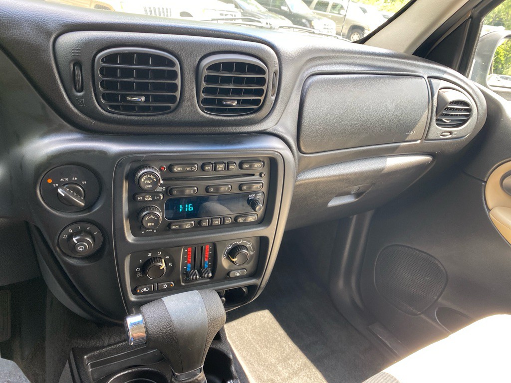 2007 Chevrolet Trailblazer Image 12