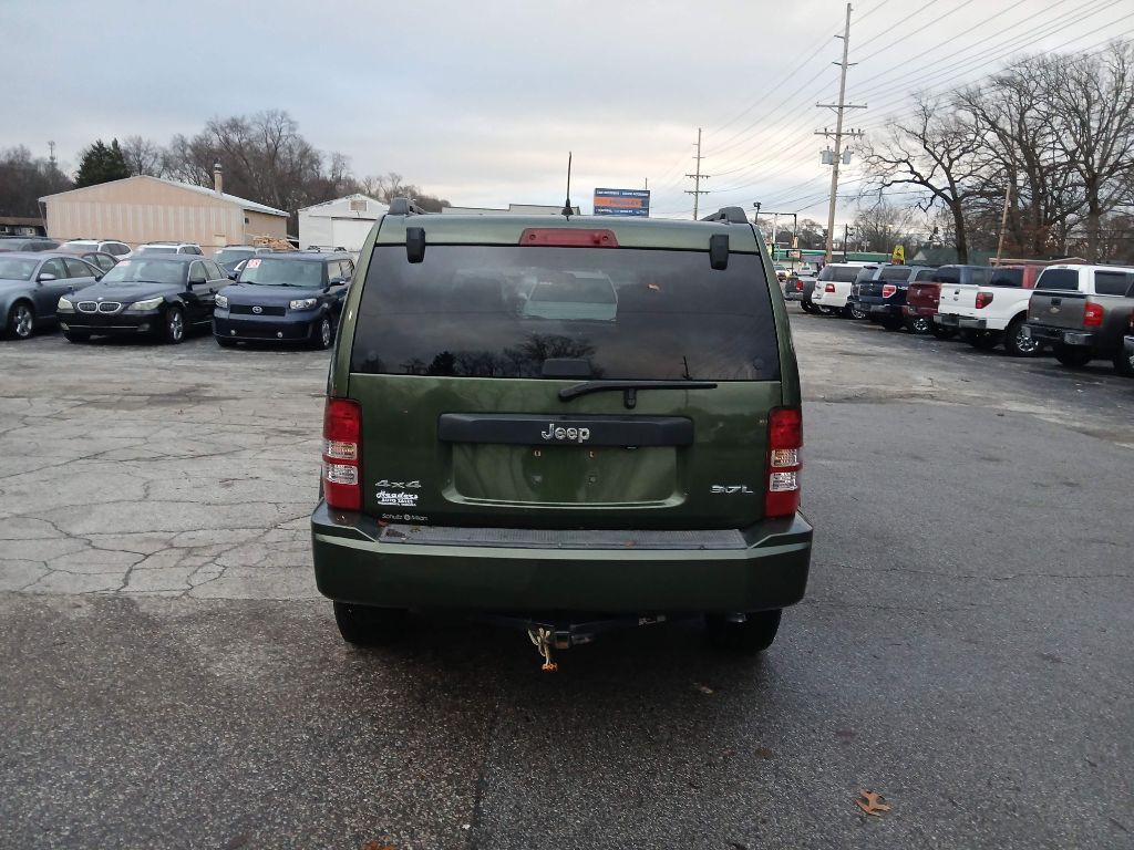 2008 Jeep Liberty Image 2