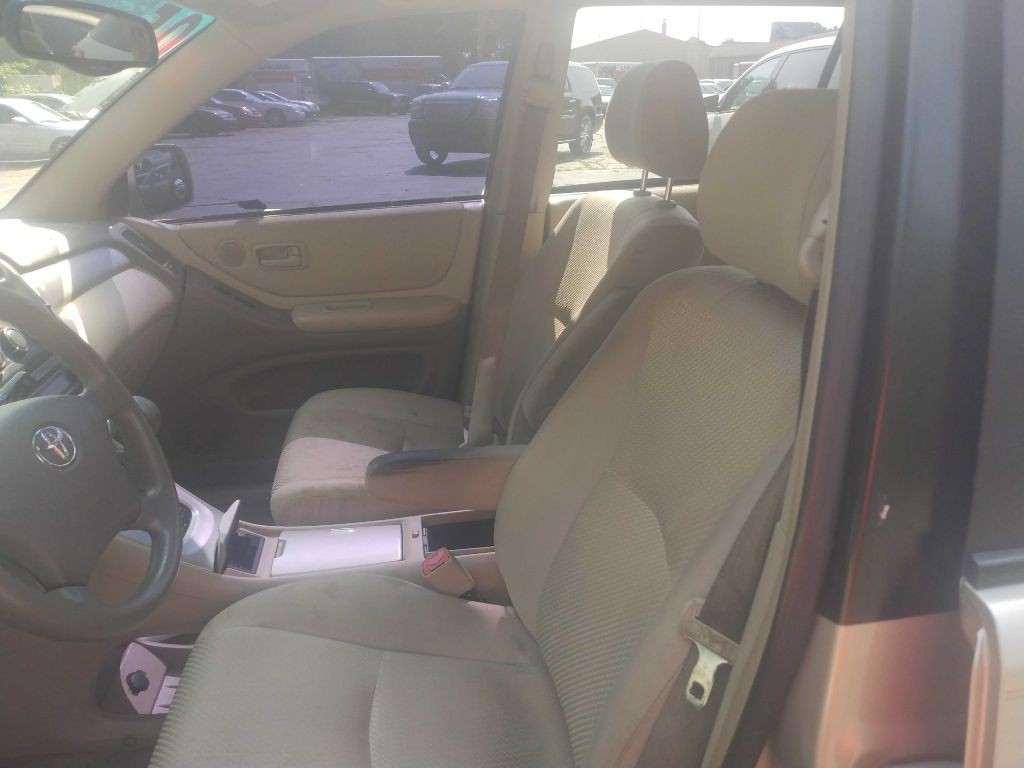 2005 Toyota Highlander Image 7