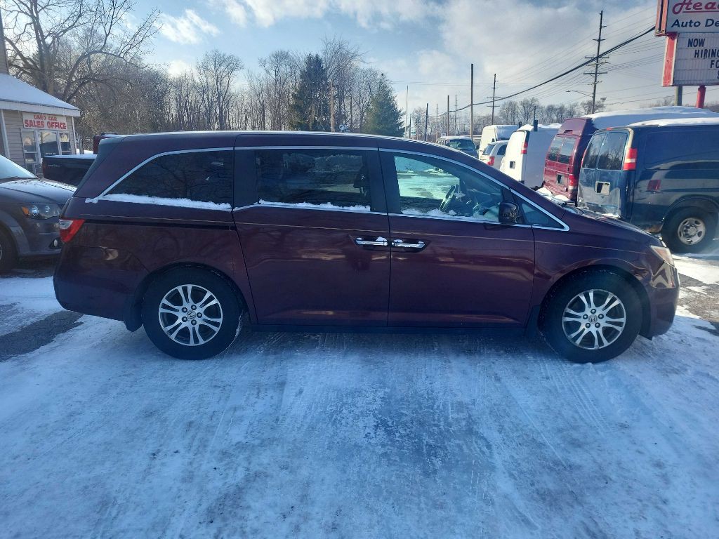 2012 Honda Odyssey Image 3