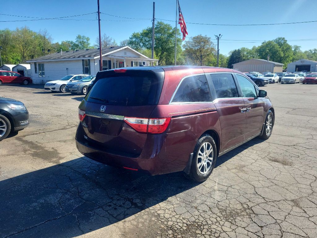 2012 Honda Odyssey Image 2