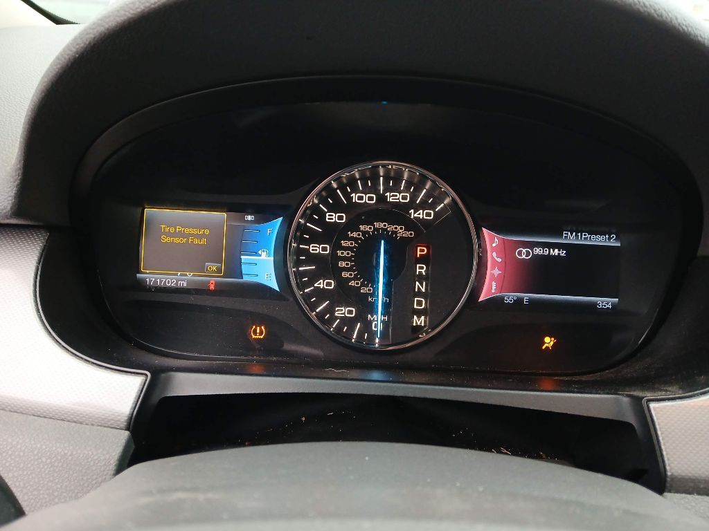 2011 Ford Edge Image 11