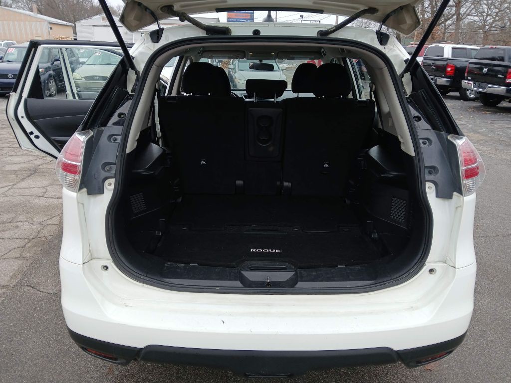 2016 Nissan Rogue Image 10