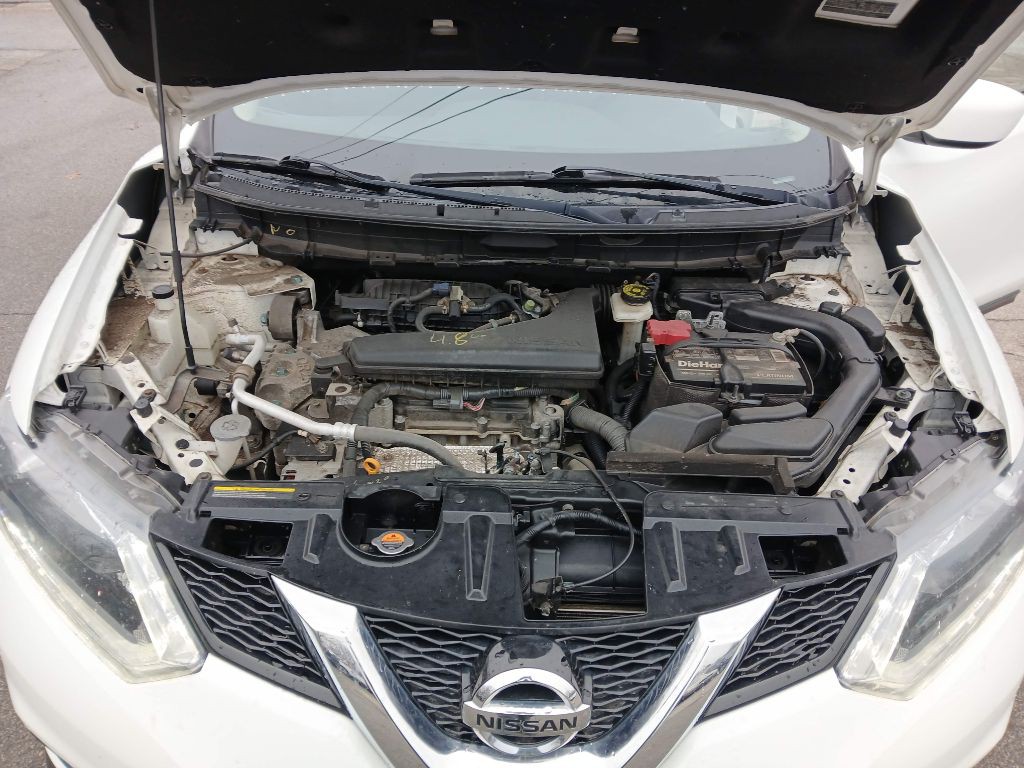 2016 Nissan Rogue Image 18