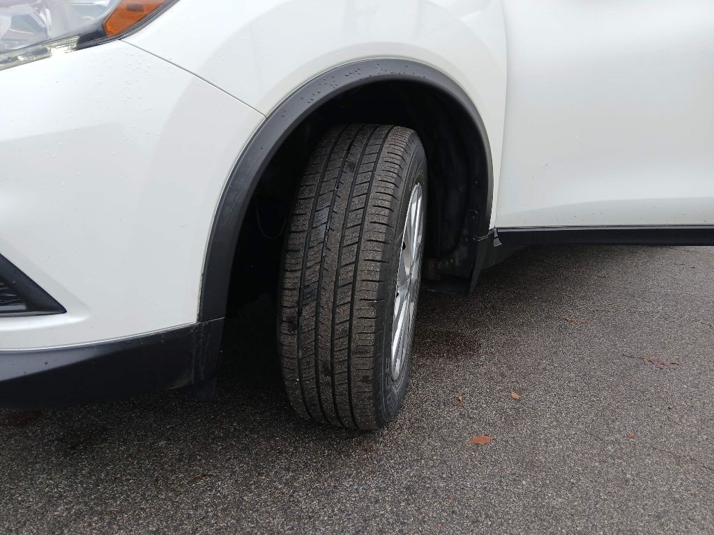 2016 Nissan Rogue Image 20