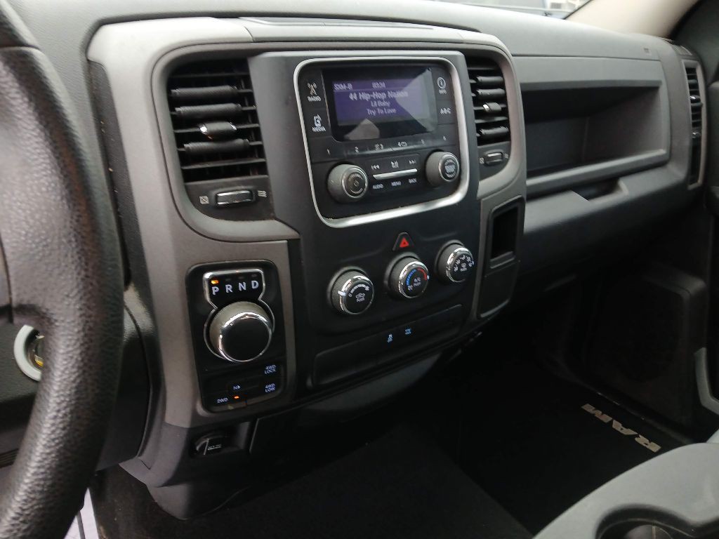 2013 RAM 1500 Image 11