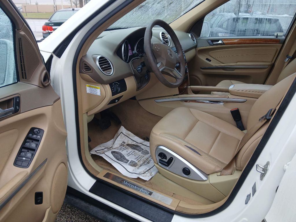 2009 Mercedes-Benz M-Class Image 10
