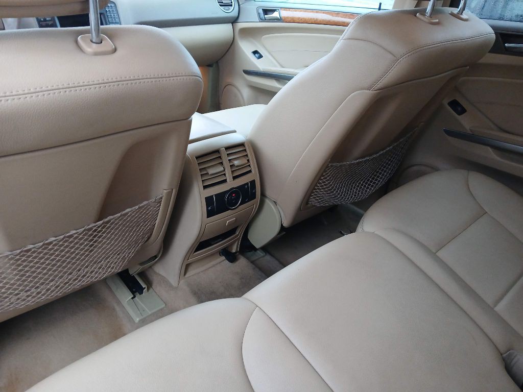 2009 Mercedes-Benz M-Class Image 13
