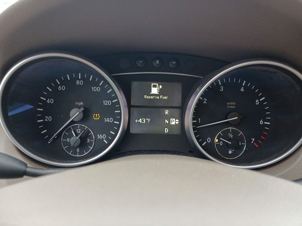 2009 Mercedes-Benz M-Class Image 17