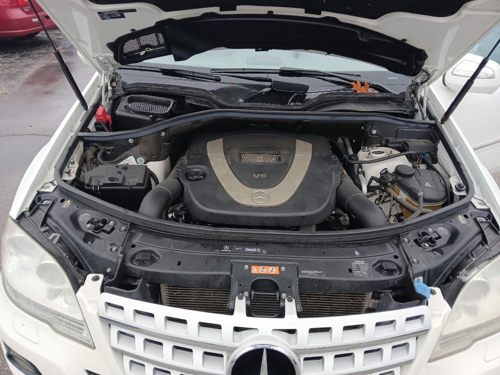 2009 Mercedes-Benz M-Class Image 18