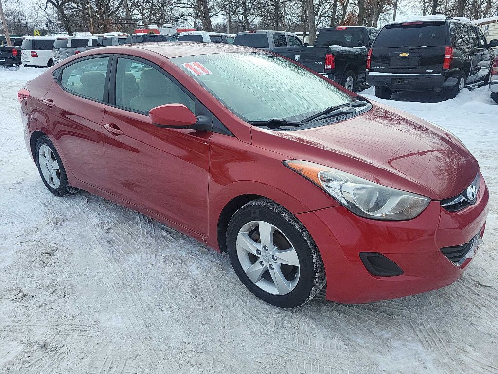 2011 Hyundai Elantra Image 4