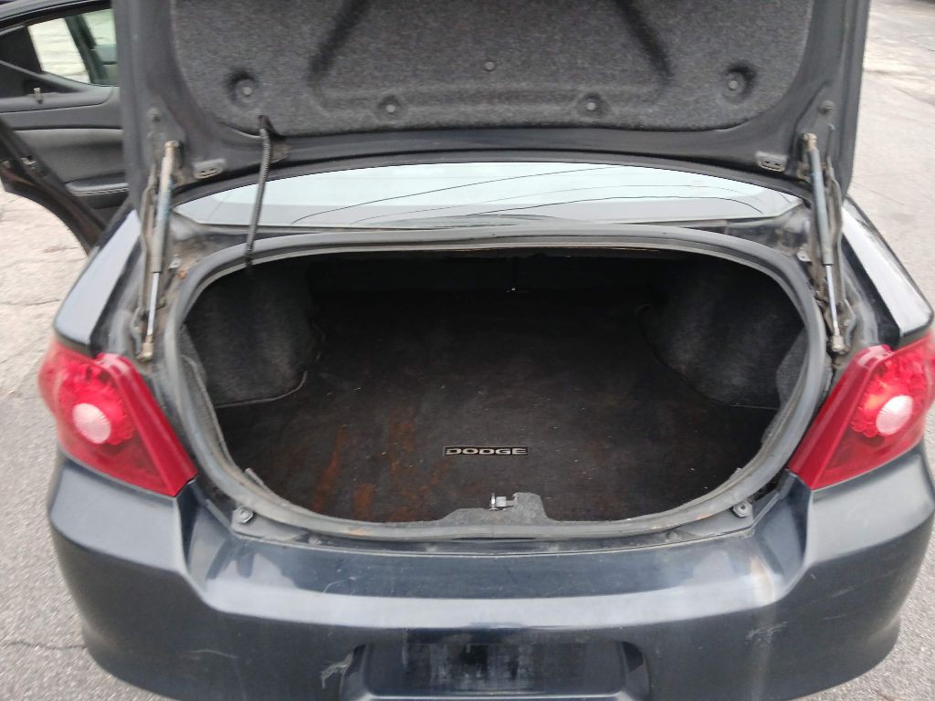 2011 Dodge Avenger Image 10