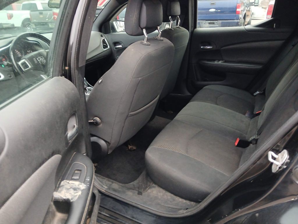 2011 Dodge Avenger Image 11