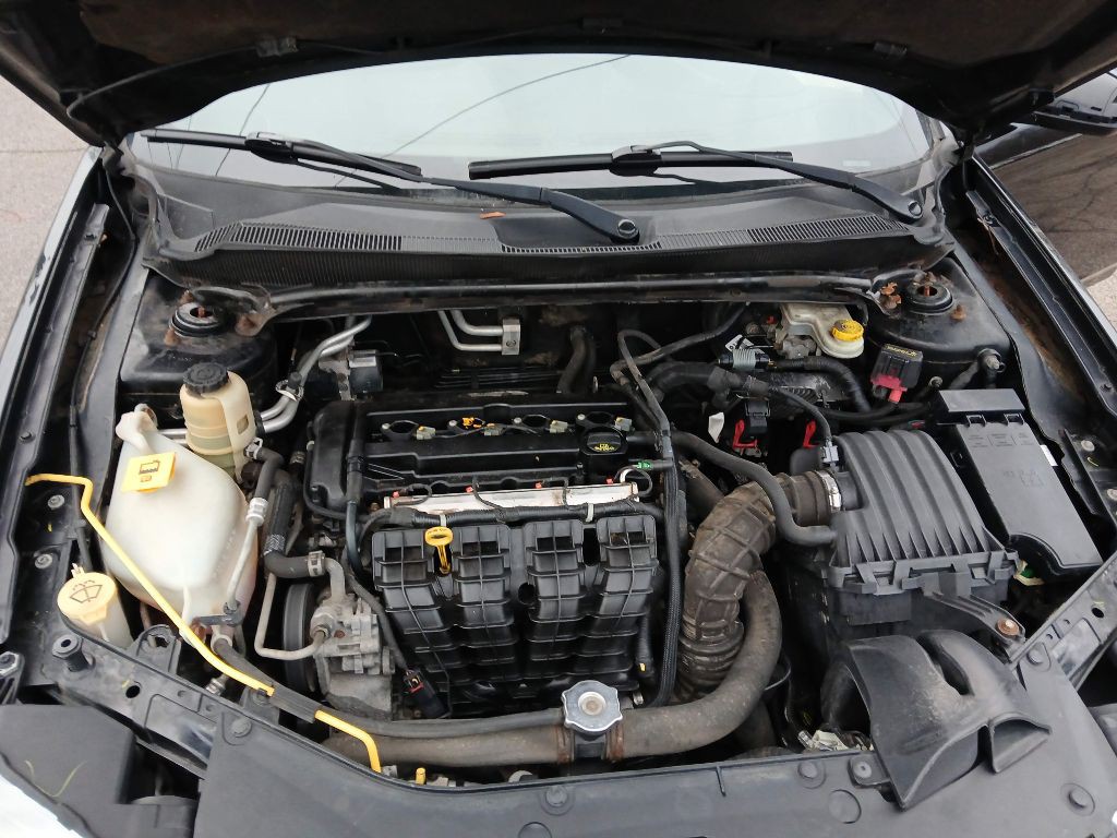 2011 Dodge Avenger Image 15