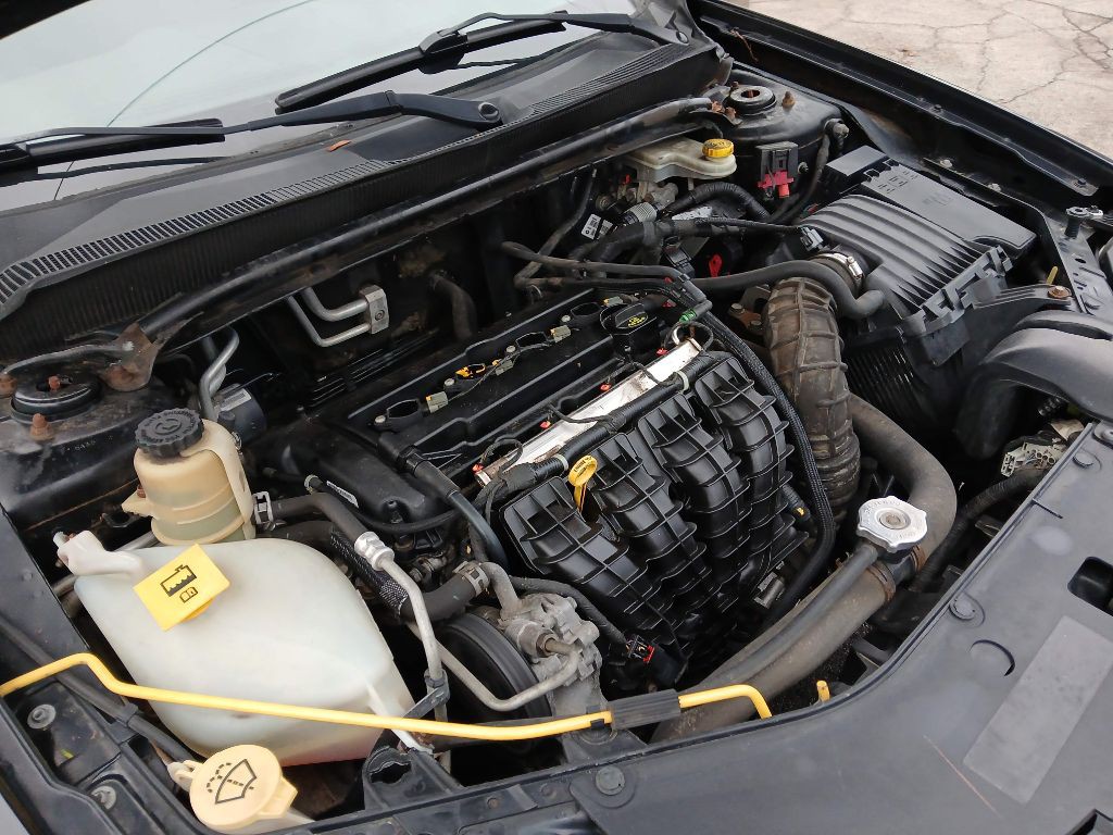 2011 Dodge Avenger Image 17