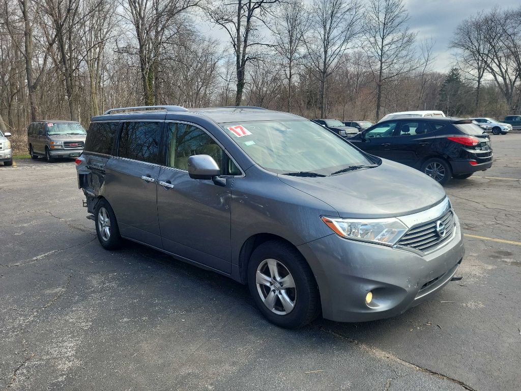 2017 Nissan Quest Image 3
