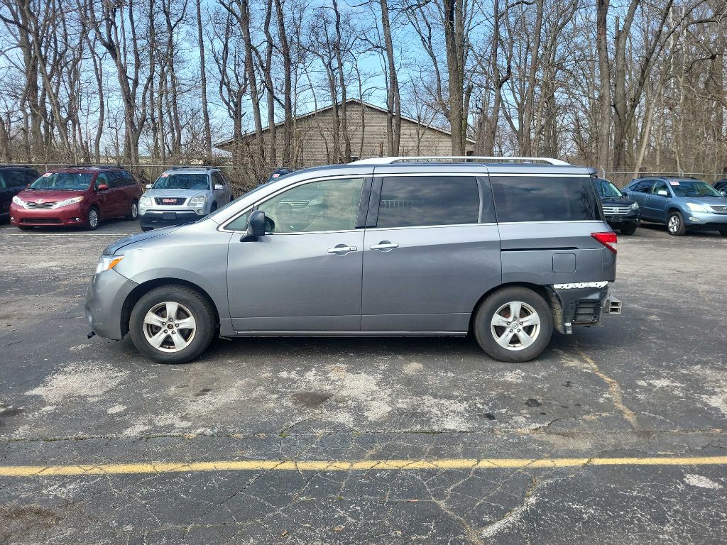 2017 Nissan Quest Image 6