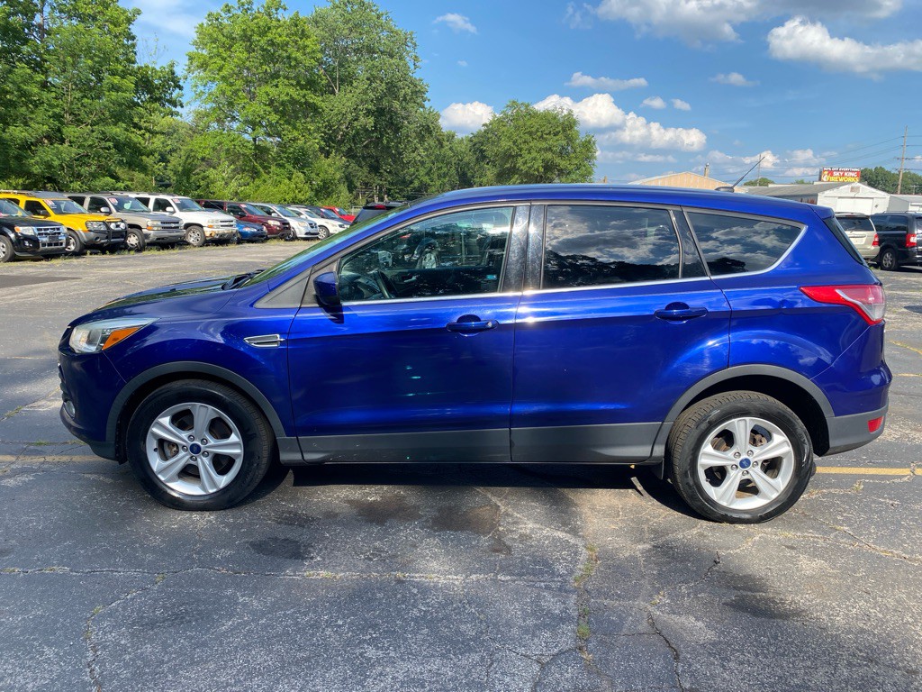 2016 Ford Escape Image 2