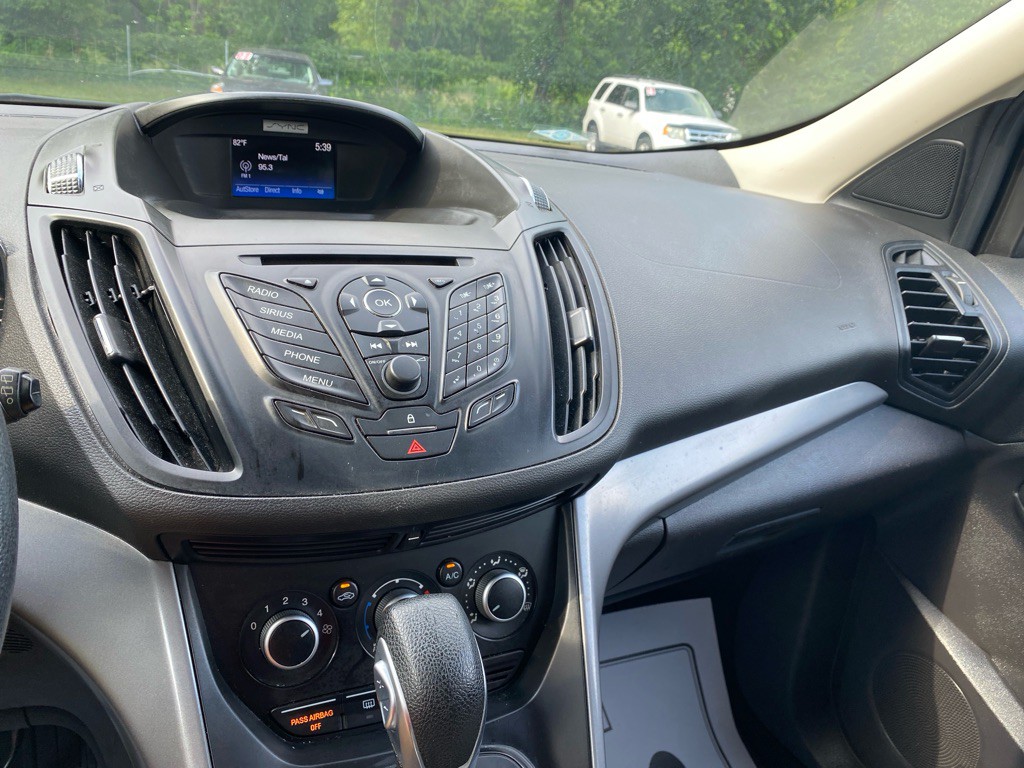 2016 Ford Escape Image 11