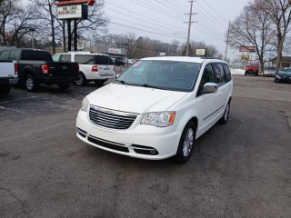 Image for 2011 Chrysler Town & Country Touring L ID: 7057591