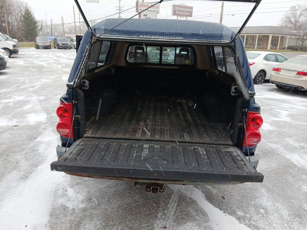 2006 Dodge Dakota Image 11