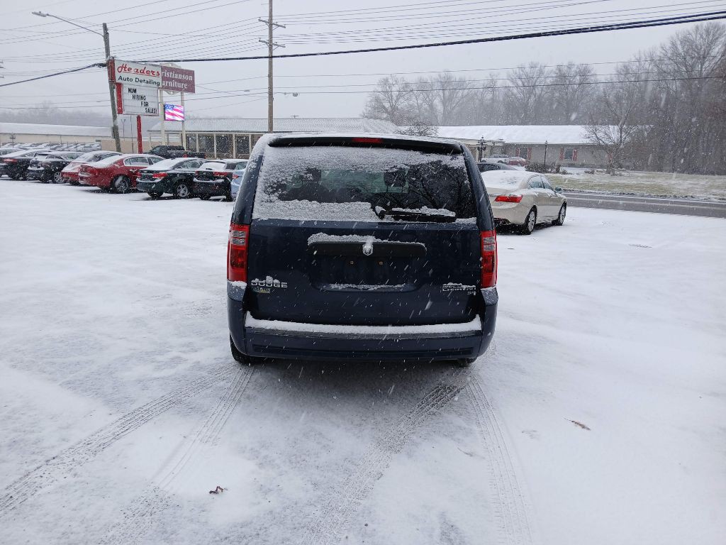 2009 Dodge Grand Caravan Image 2
