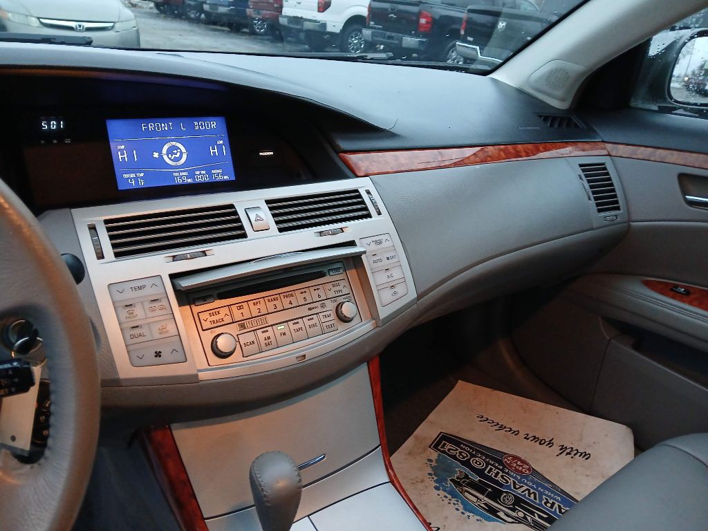 2007 Toyota Avalon Image 13